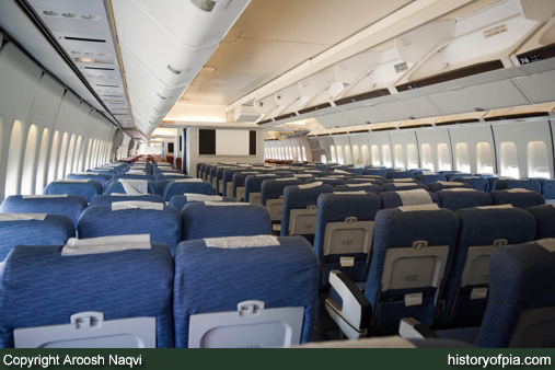 PIA Boeing 747-240B (SCD)