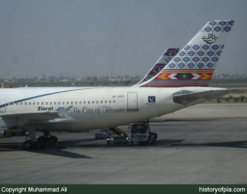 PIA Airbus A310-325ET