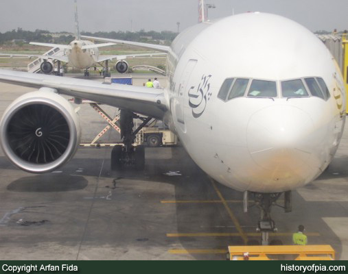 PIA Boeing 777-340ER