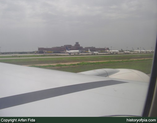 PIA Boeing 777-340ER