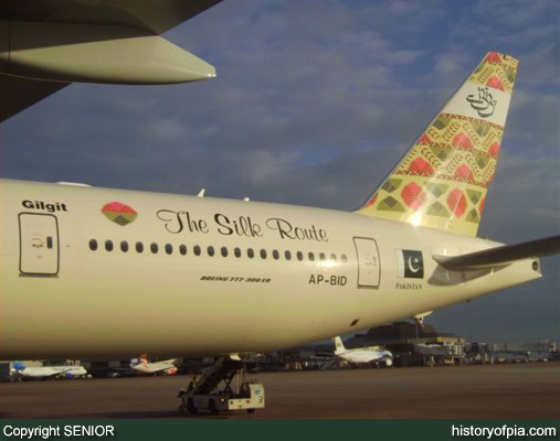 PIA Boeing 777-340ER