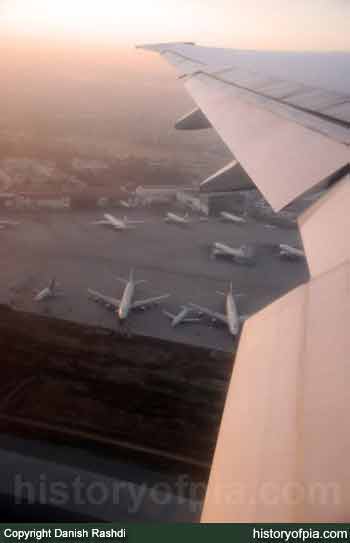 PIA Boeing 777-340ER