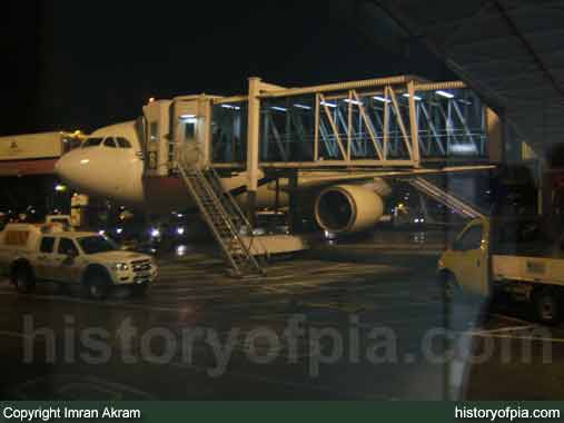 PIA Airbus A310-308