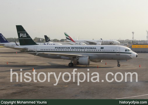 PIA Airbus A320-214