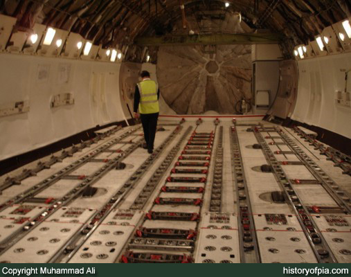 PIA Boeing 747-240B (SCD)