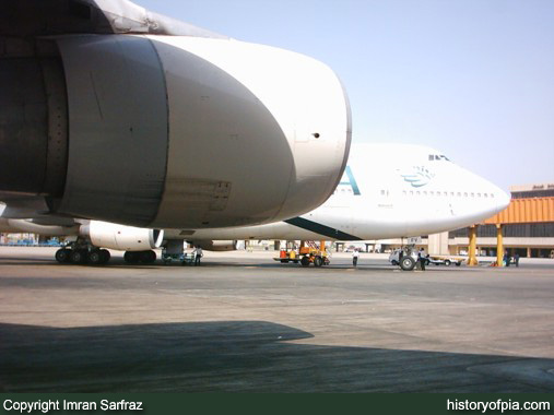 PIA Boeing 747-240B (SCD)