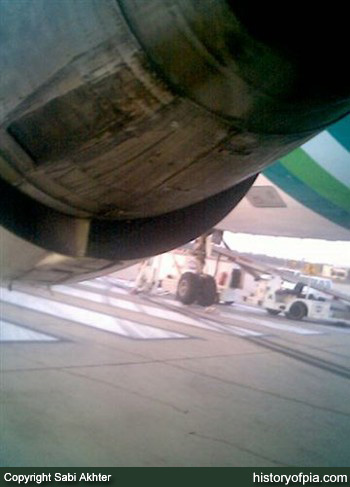 PIA Airbus A300B4-203