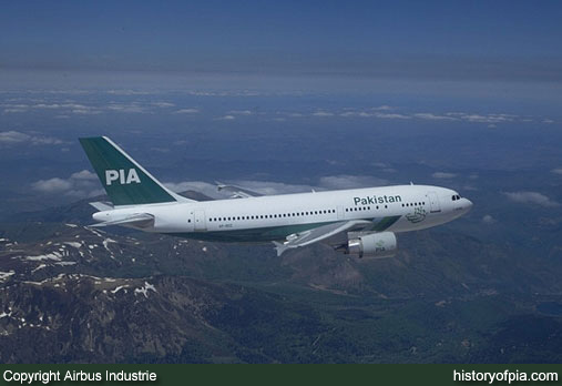 PIA Airbus A310-308
