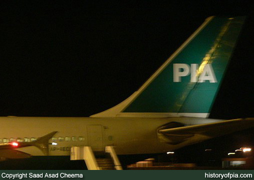 PIA Airbus A310-308