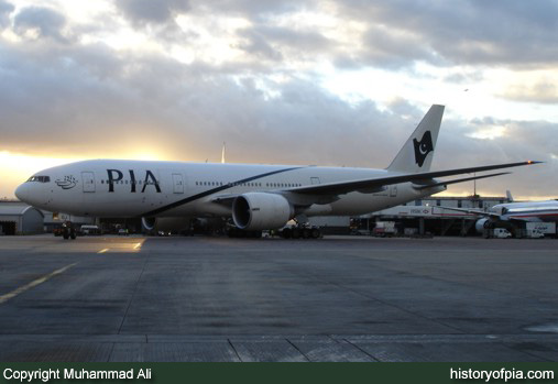 PIA Boeing 777-240ER