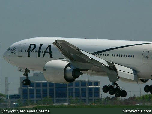 PIA Boeing 777-240ER