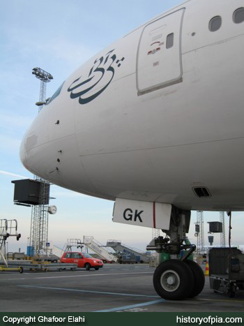 PIA Boeing 777-240ER