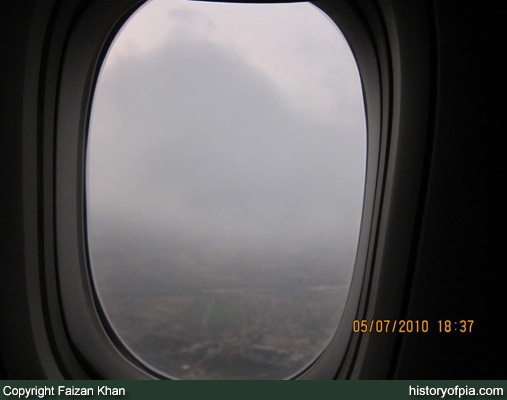 PIA Boeing 777-240LR