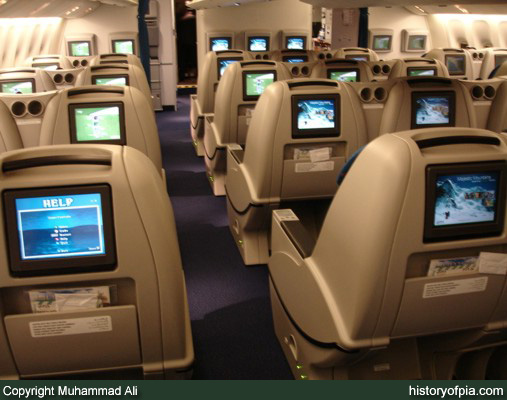 PIA Boeing 777-340ER
