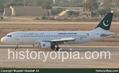 Airbus A320-211