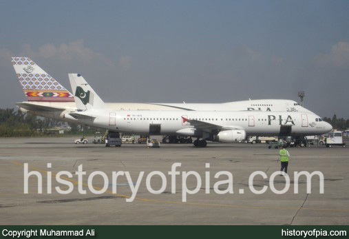 PIA Airbus A321-231